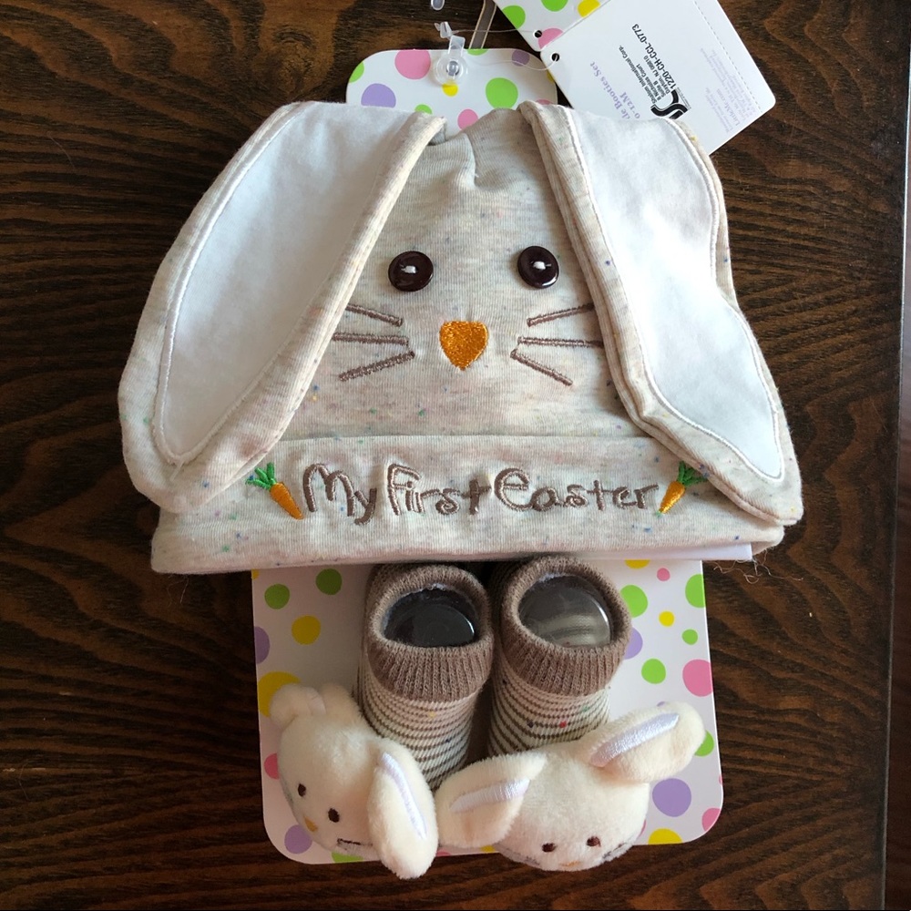 NWT Little Me My First Easter Hat and Booties